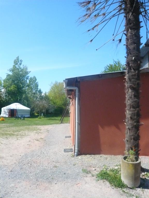 Village Insolite Tiny Saint-Benoit-des-Ondes Exterior photo